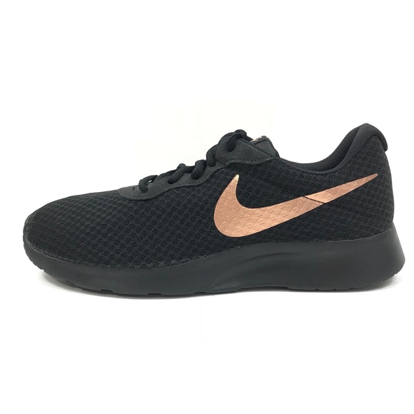 nike tanjun trainers ladies black/bronze nike tanjun trainers ladies black/bronze